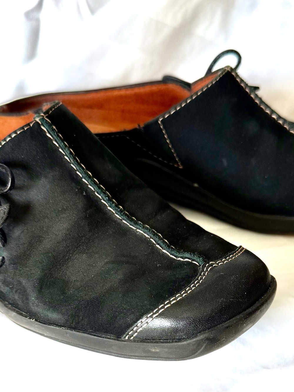 Vintage Y2K Natural Sole by Naturalizer “Fanner” Black Suede Mule Clogs
